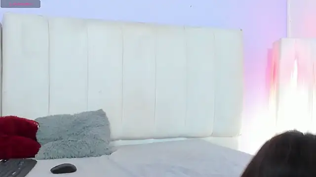 fressittalove01 online show from February 2026 02:28:02 PM