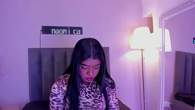 KendraChavez  online show from February 2026 09:32:01 PM