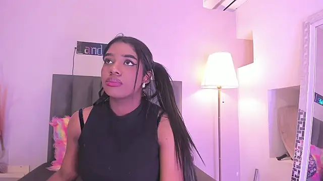 KendraChavez  online show from February 2026 09:03:02 PM