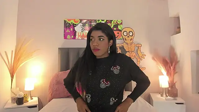 Snapshot of KendraChavez_ chatting on October 2025 03:19:01 AM KendraChavez online show from October 2025 03:19:01 AM