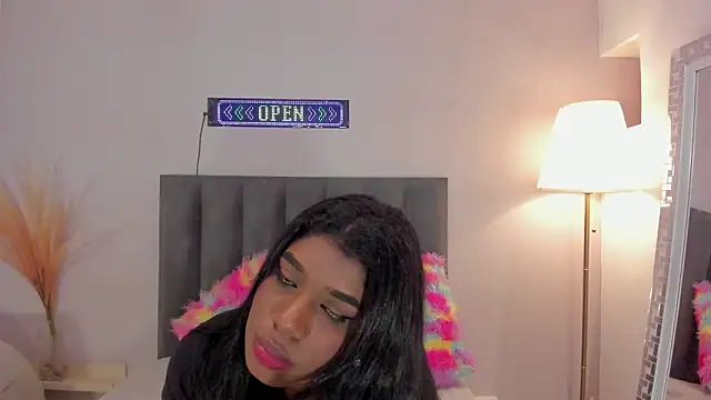 KendraChavez  online show from February 2026 09:03:01 PM