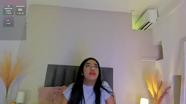 Snapshot of KendraChavez_ chatting on November 2025 09:59:02 PM KendraChavez online show from November 2025 09:59:02 PM