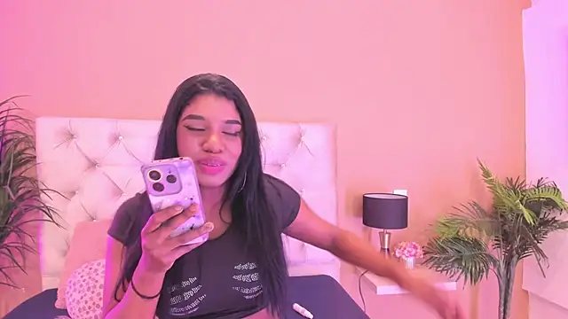 KendraChavez  online show from February 2026 10:09:02 PM