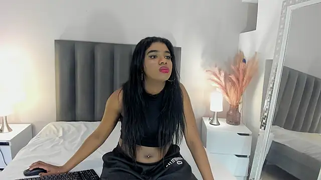 Snapshot of KendraChavez_ chatting on November 2025 09:19:01 PM KendraChavez online show from November 2025 09:19:01 PM