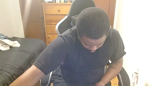 Breadwinnah online show from November 2025 09:02:01 AM