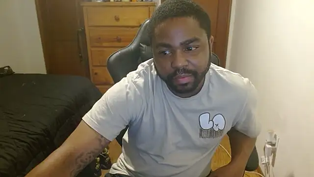 Breadwinnah online show from November 2025 04:06:02 AM