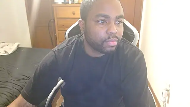 Breadwinnah online show from December 2025 05:17:02 AM