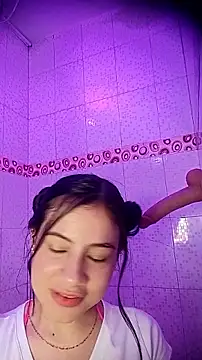 ameliiaa smith online show from April 2026 09:01:02 PM