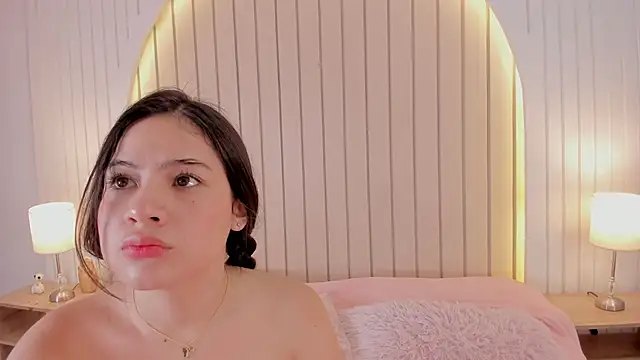 ameliiaa smith online show from November 2025 03:37:01 PM