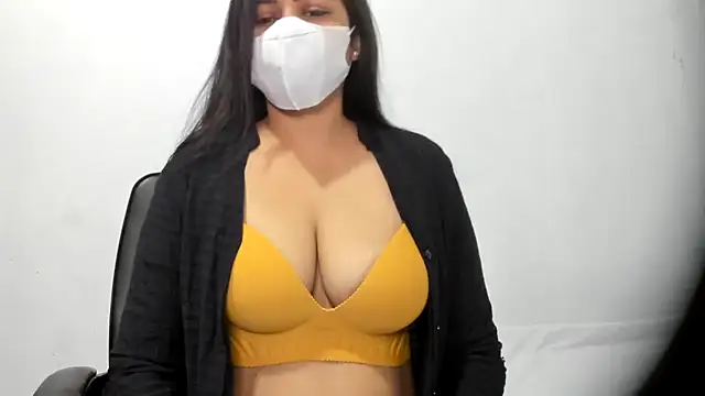 Crazy Cat1995 online show from February 2026 02:22:02 AM