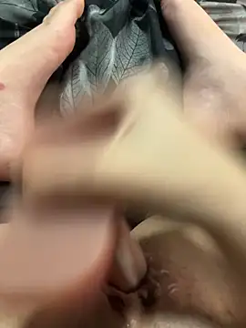 SomeWhatFoxyX online show from November 2025 07:40:02 PM