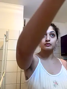 Snapshot of DreamThickCouple chatting on October 2025 08:53:02 PM DreamThickCouple online show from October 2025 08:53:02 PM
