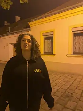 DreamThickCouple online show from April 2026 08:33:02 PM