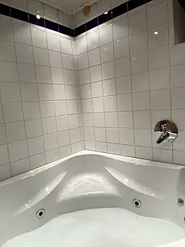 DreamThickCouple online show from March 2026 09:43:02 PM