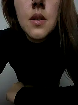 Snapshot of Julay2232 chatting on November 2025 10:35:02 PM Julay2232 online show from November 2025 10:35:02 PM