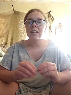 countrymomma online show from October 2025 03:46:02 PM