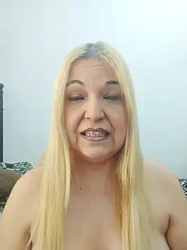 MarielaFerrer online show from December 2025 02:27:02 PM