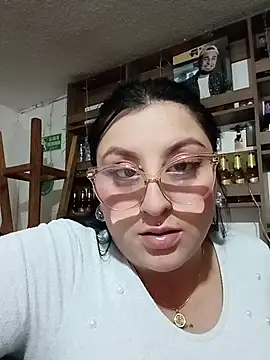 Snapshot of megan_fox5 chatting on December 2025 04:06:02 PM megan fox5 online show from December 2025 04:06:02 PM