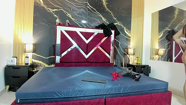 Snapshot of VioletRose_as chatting on November 2025 08:46:02 PM VioletRose as online show from November 2025 08:46:02 PM