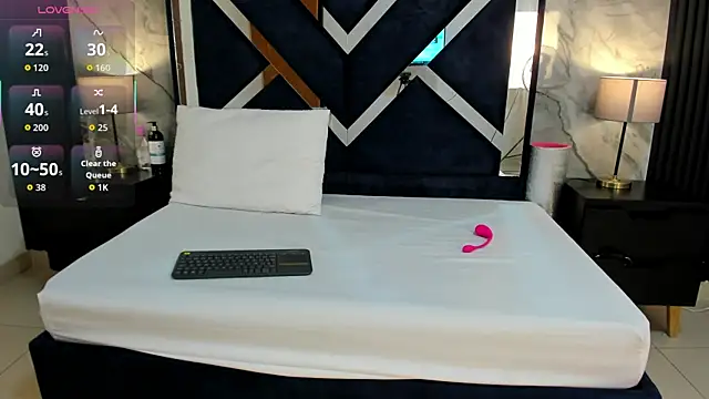 Snapshot of VioletRose_as chatting on October 2025 07:36:01 PM VioletRose as online show from October 2025 07:36:01 PM