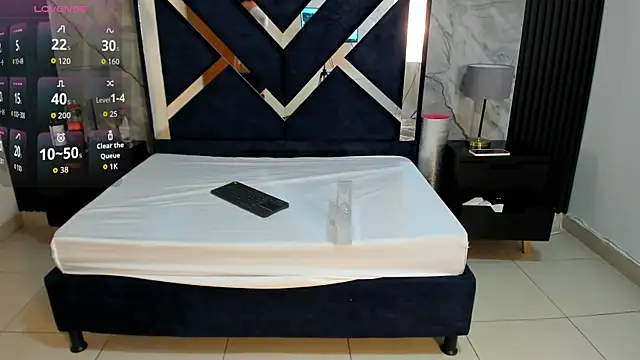 Snapshot of VioletRose_as chatting on October 2025 08:08:01 PM VioletRose as online show from October 2025 08:08:01 PM