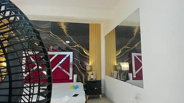 Snapshot of VioletRose_as chatting on October 2025 07:22:02 PM VioletRose as online show from October 2025 07:22:02 PM