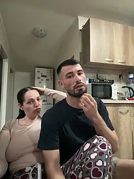 Gold7leonnnn online show from April 2026 08:31:01 PM