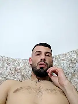 Gold7leonnnn online show from February 2026 08:42:01 PM