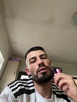 Gold7leonnnn online show from March 2026 01:35:01 PM