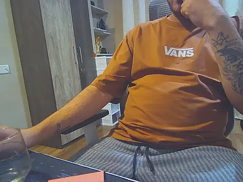 abcillian online show from November 2025 08:13:01 PM