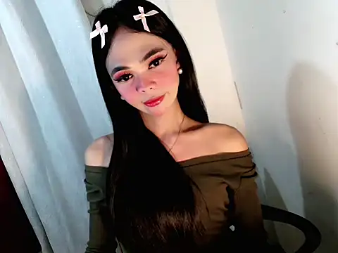 Linseyprats online show from October 2025 07:03:02 PM