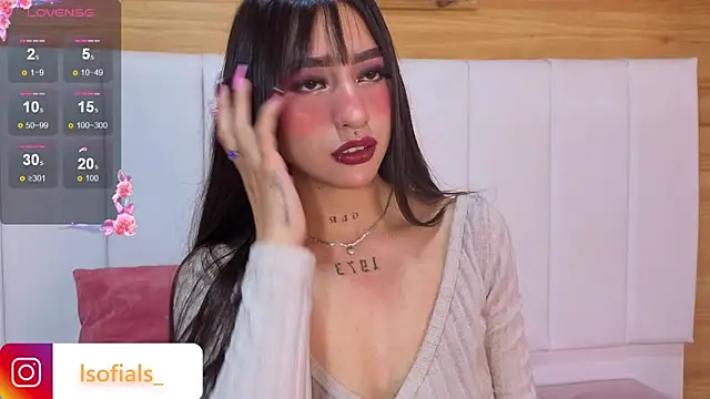 Abril Velvet a  online show from February 2026 01:00:01 PM