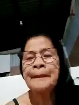 Snapshot of Sweet-Lita50 chatting on October 2025 01:00:01 PM Sweet-Lita50 online show from October 2025 01:00:01 PM
