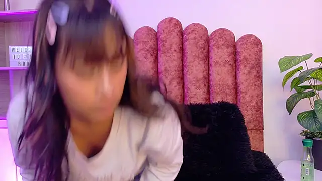 Snapshot of Conejita_420 chatting on November 2025 08:30:01 PM Conejita 420 online show from November 2025 08:30:01 PM