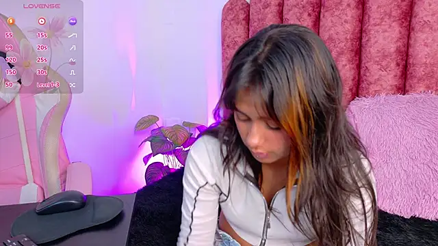 Snapshot of Conejita_420 chatting on November 2025 09:04:01 PM Conejita 420 online show from November 2025 09:04:01 PM