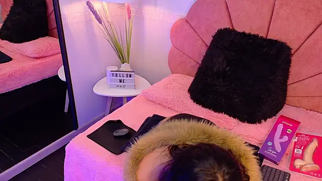 Snapshot of Conejita_420 chatting on October 2025 07:15:02 PM Conejita 420 online show from October 2025 07:15:02 PM