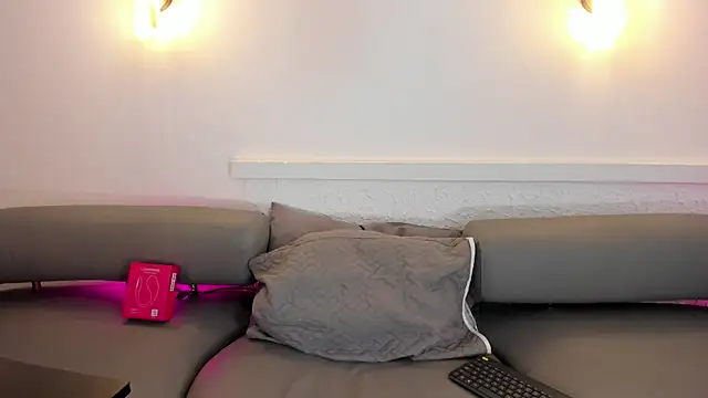 Scarlett Bj online show from November 2025 01:37:02 PM