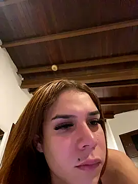 Snapshot of Makaela_Haddad chatting on September 2025 10:16:02 PM Makaela Haddad online show from September 2025 10:16:02 PM