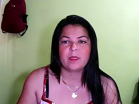 Snapshot of anapaulaa chatting on October 2025 05:45:01 PM anapaulaa online show from October 2025 05:45:01 PM