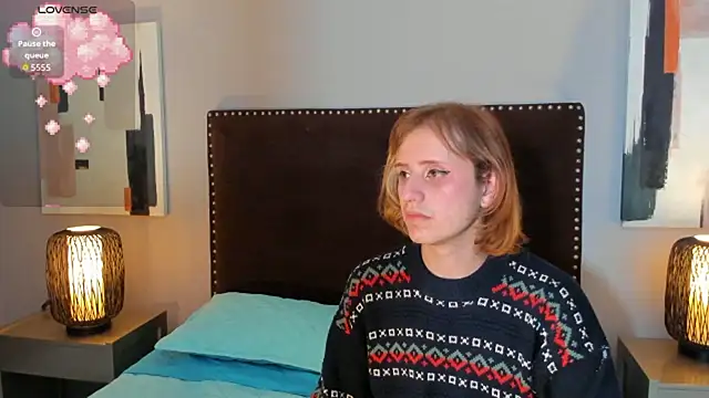 seraphine star online show from April 2026 07:14:01 AM