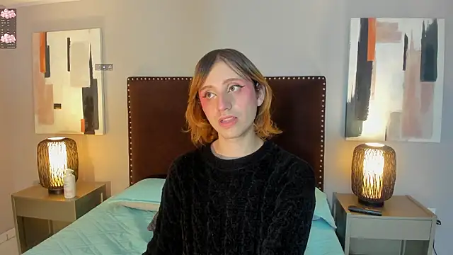 seraphine star online show from February 2026 01:07:02 AM