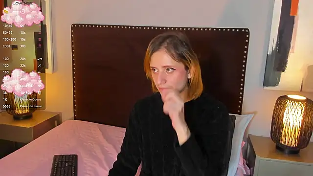 seraphine star online show from March 2026 11:54:01 AM