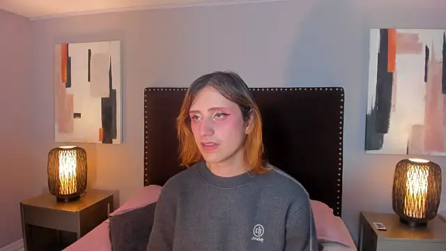 seraphine star online show from February 2026 03:06:01 AM