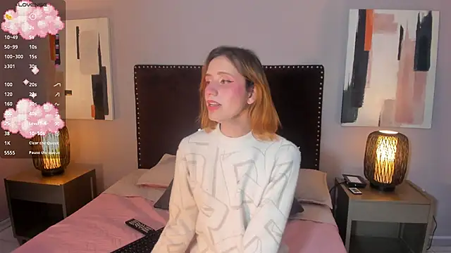 seraphine star online show from February 2026 11:56:02 PM