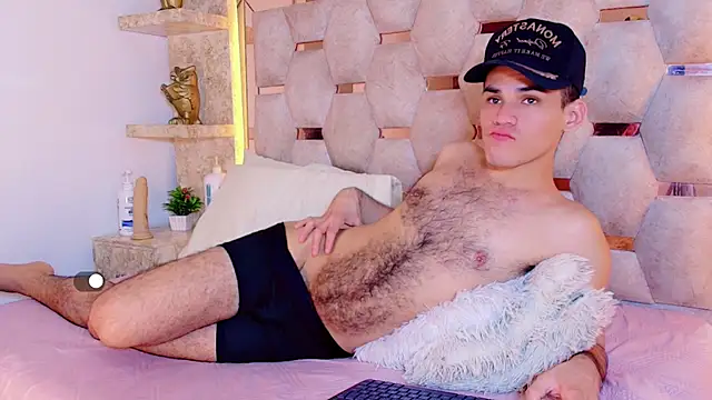 alessandro musk online show from June 2026 07:02:01 AM