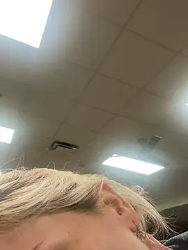 toomuchofafreak online show from February 2026 07:29:02 AM