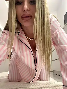 KaseyQuinn  online show from November 2025 08:56:01 PM