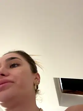 KaseyQuinn  online show from November 2025 08:40:01 AM