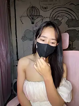 TiNa 04 online show from December 2025 12:26:02 AM