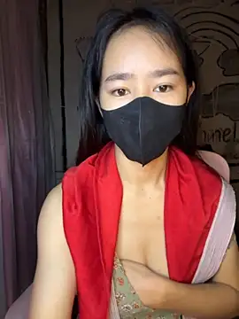 TiNa 04 online show from October 2025 11:55:02 PM